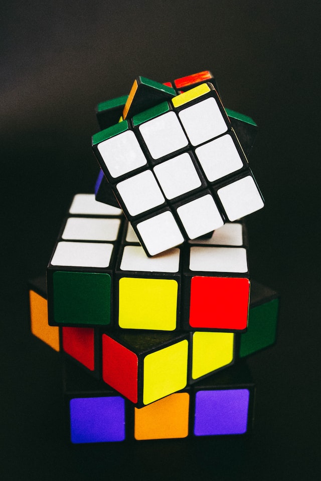 Har du noen gang løst en rubiks kube?
